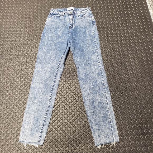 RSQ Vintage mom jeans size 26 light wash distressed high rise jeans - Picture 1 of 7